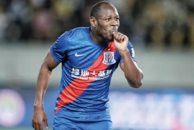 开云登录-上海德比一波三折 申花浪费3次必杀最终憾平对手