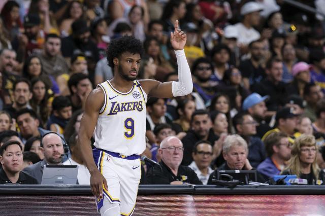 6分5失误 三分4中0 布朗尼发展联盟首秀堪称灾难